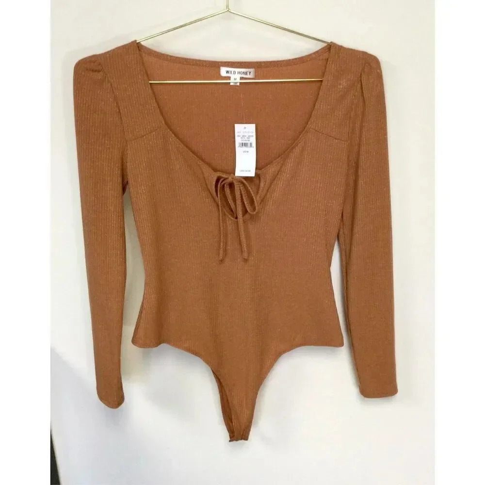 Wild Honey Womens Burnt Orange brown metallic Shiny Knit Long Sleeve Bodysuit Me